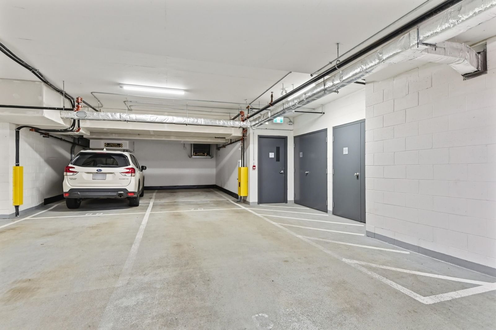 Listing Image 25