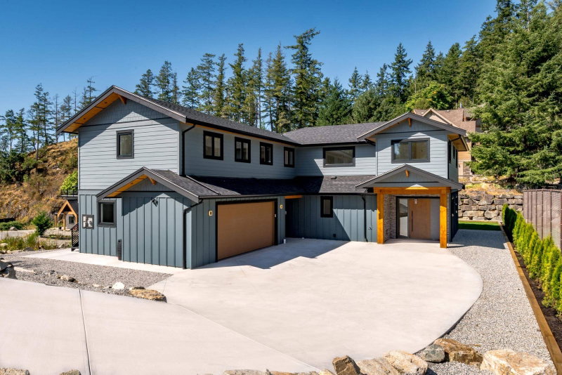 44 - 4622 Sinclair Bay Road