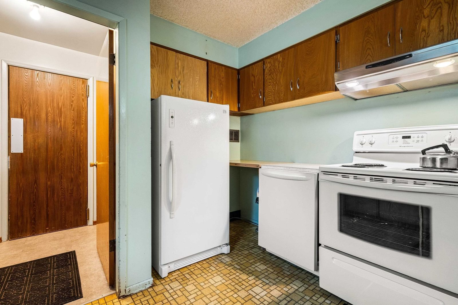 Listing Image 18