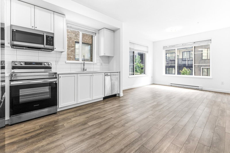 206 - 15815 85 Avenue