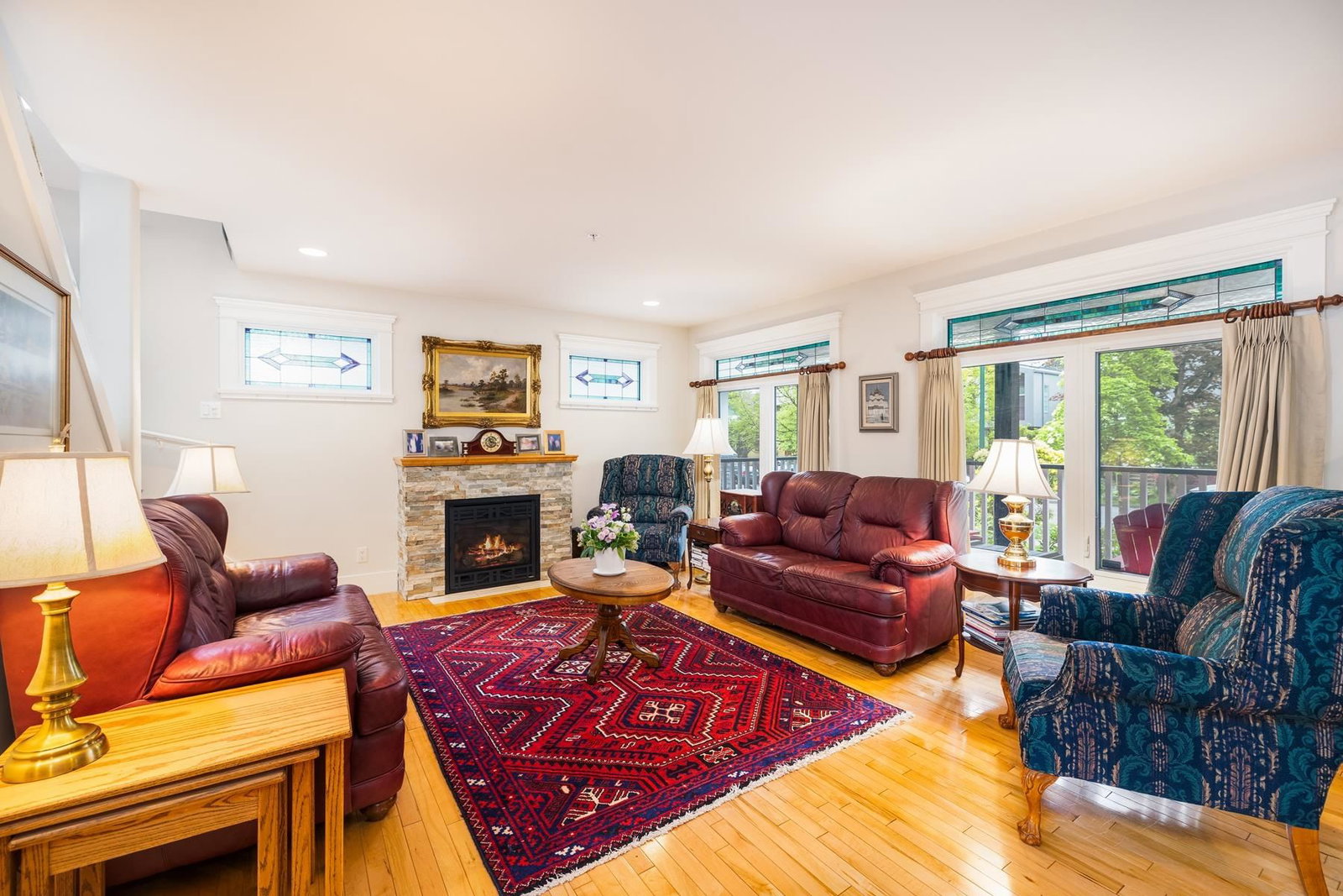 Listing Image 12