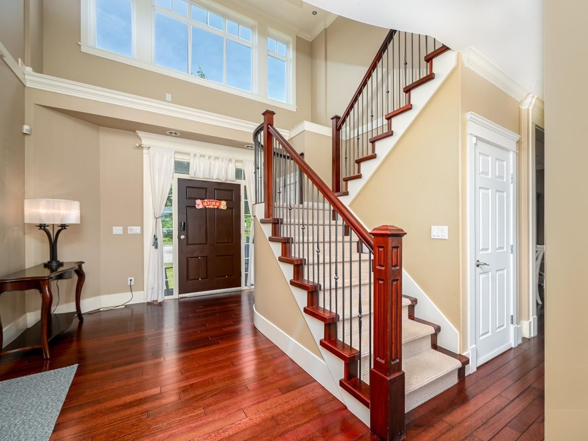 Listing Image 9