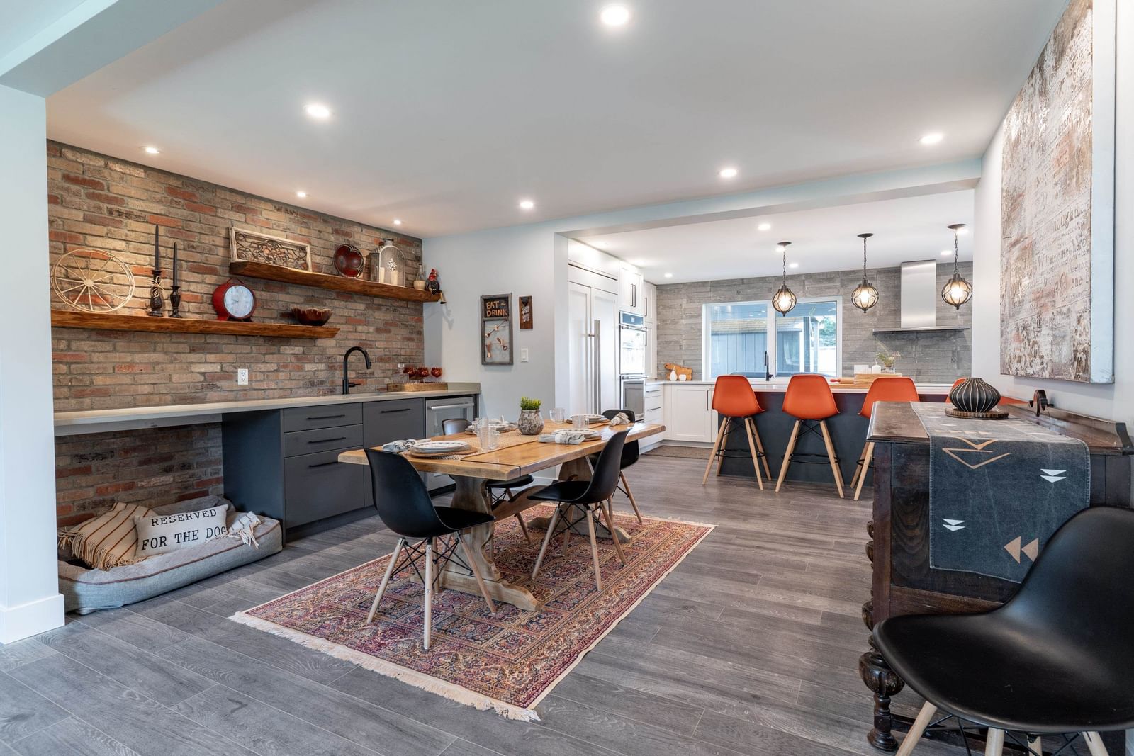 Listing Image 15