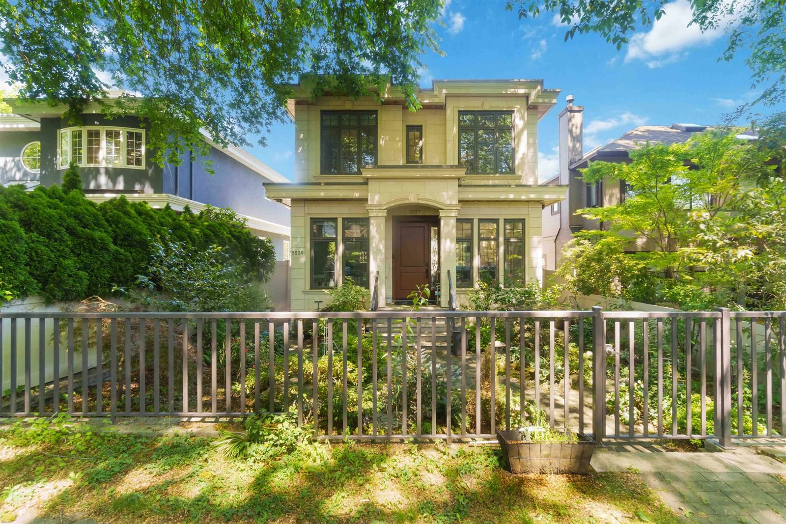 Listing Image 1
