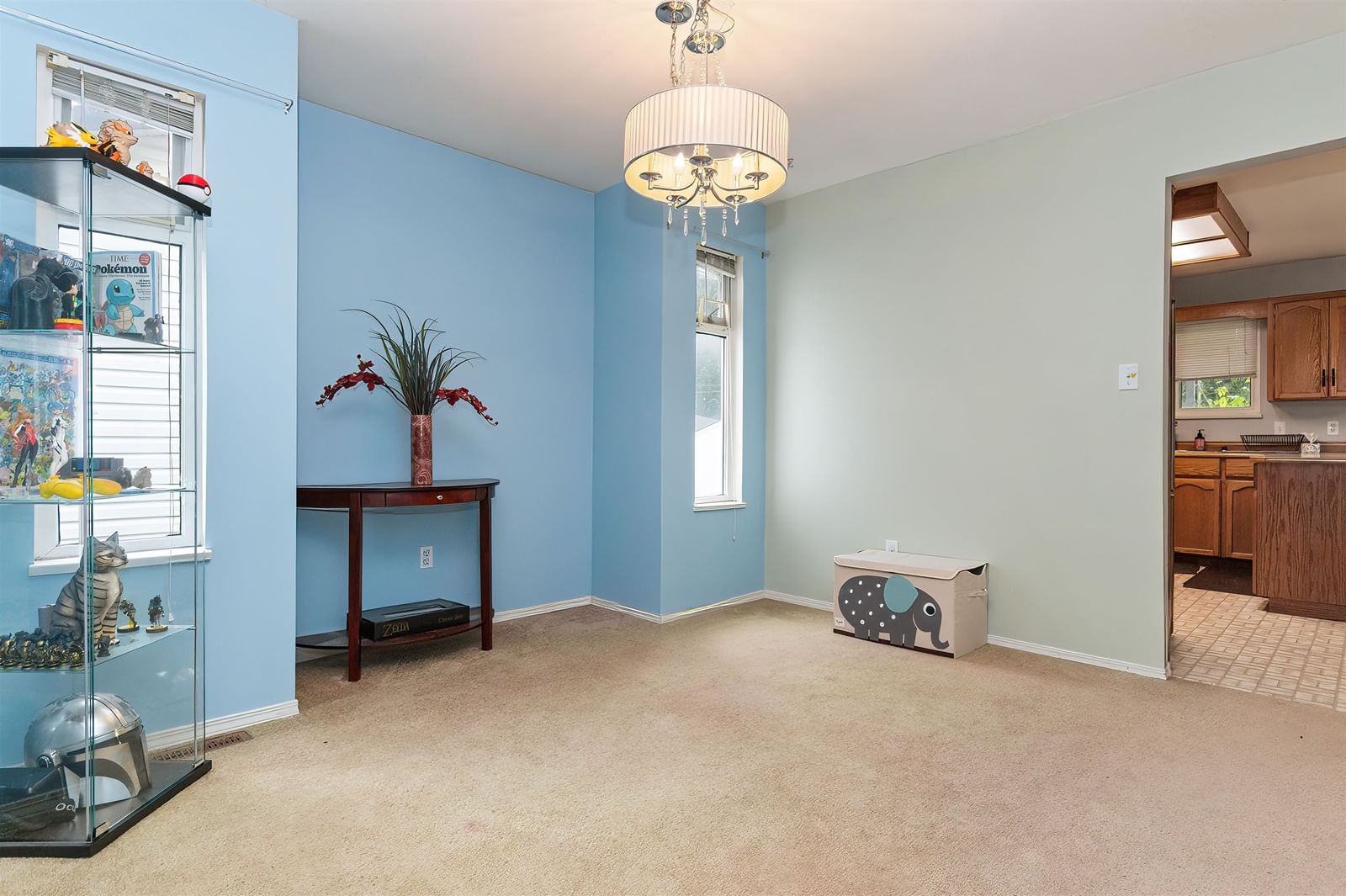 Listing Image 17