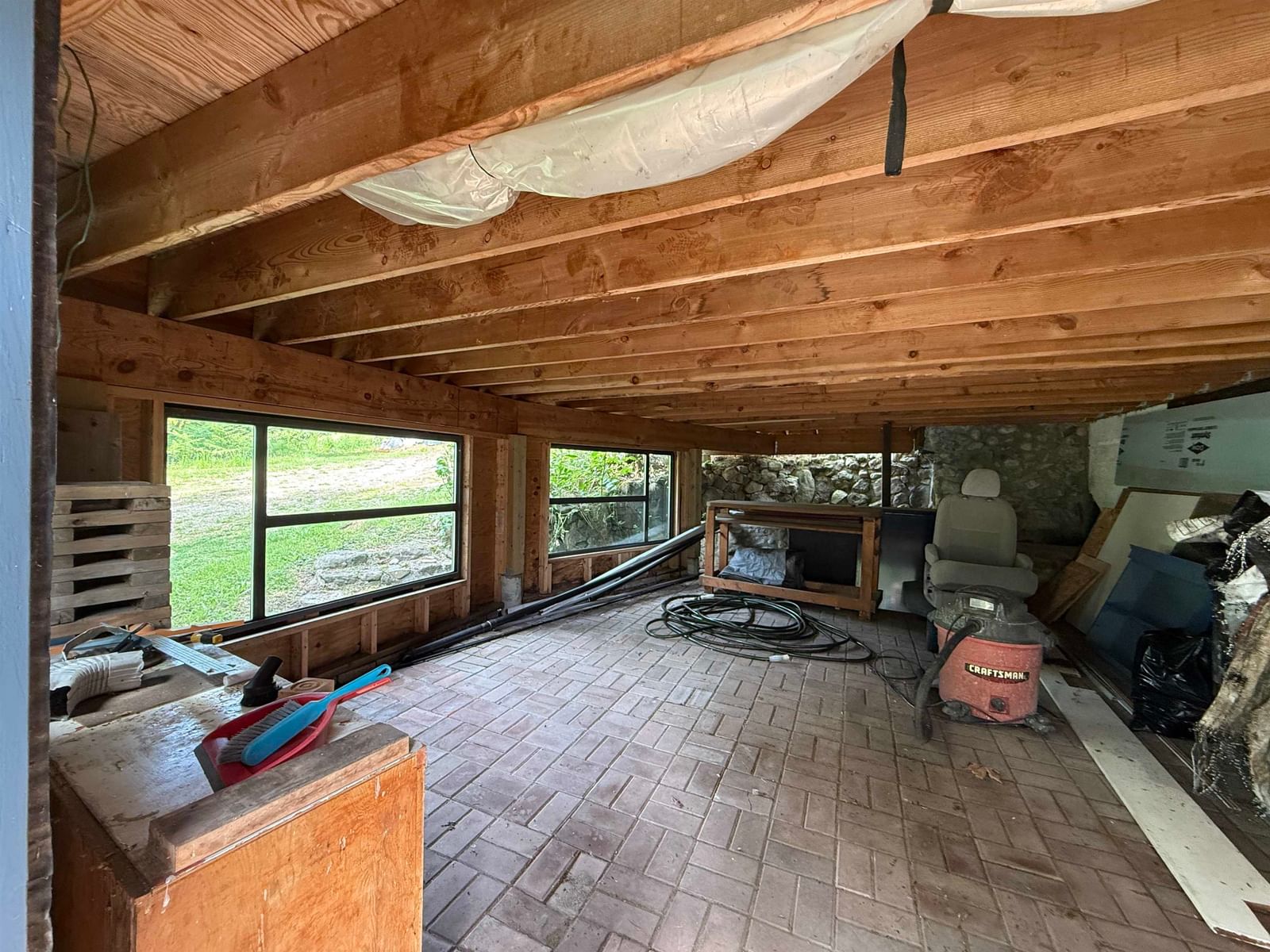 Listing Image 27