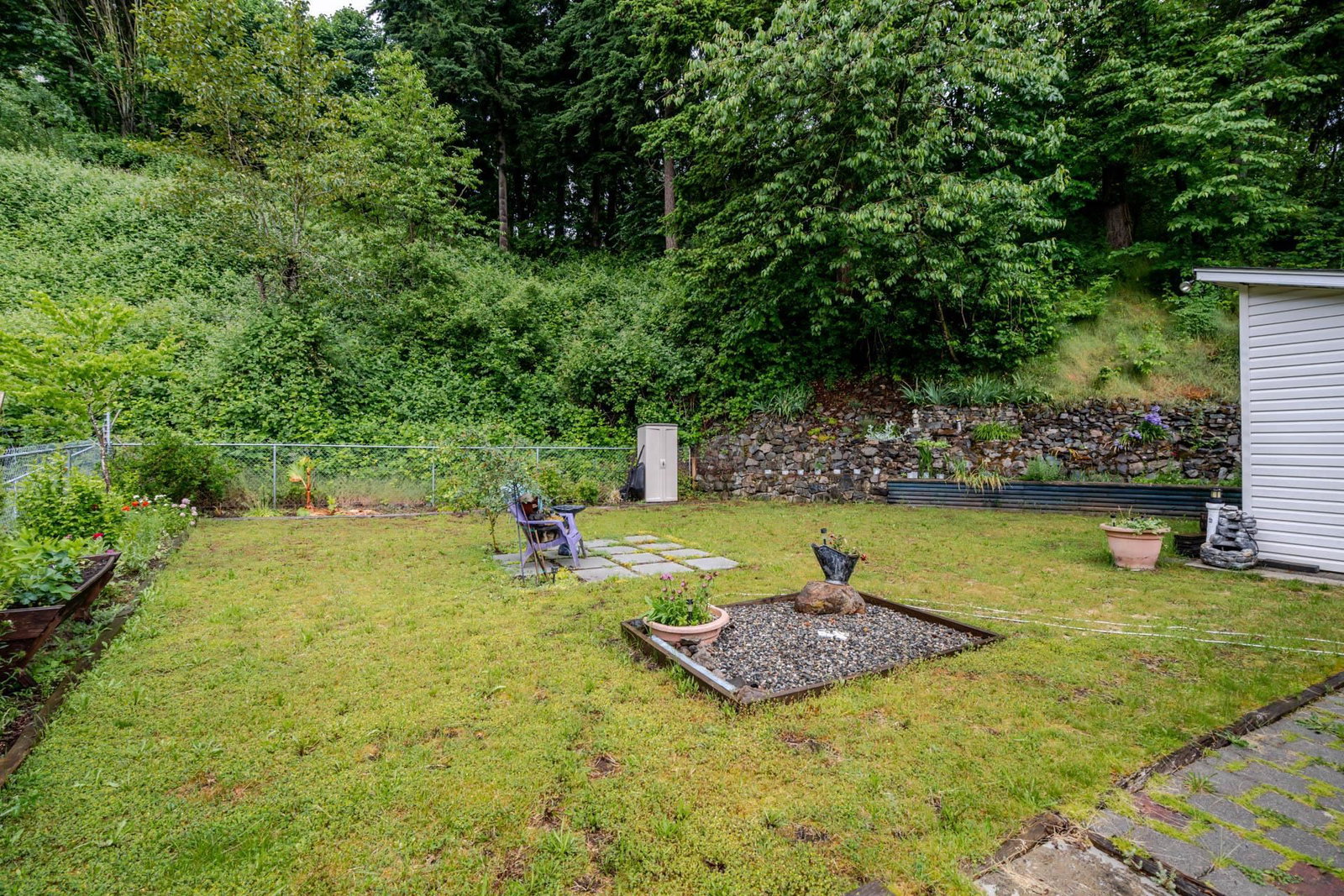 Listing Image 38