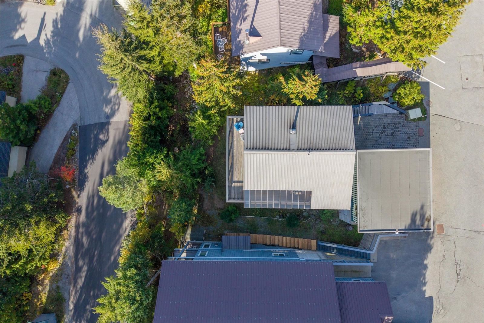 Listing Image 19