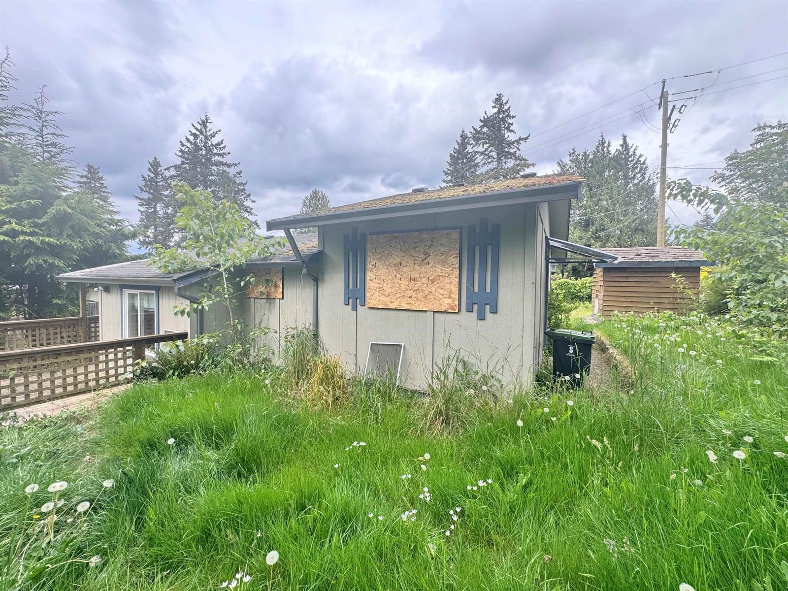 Listing Image 16