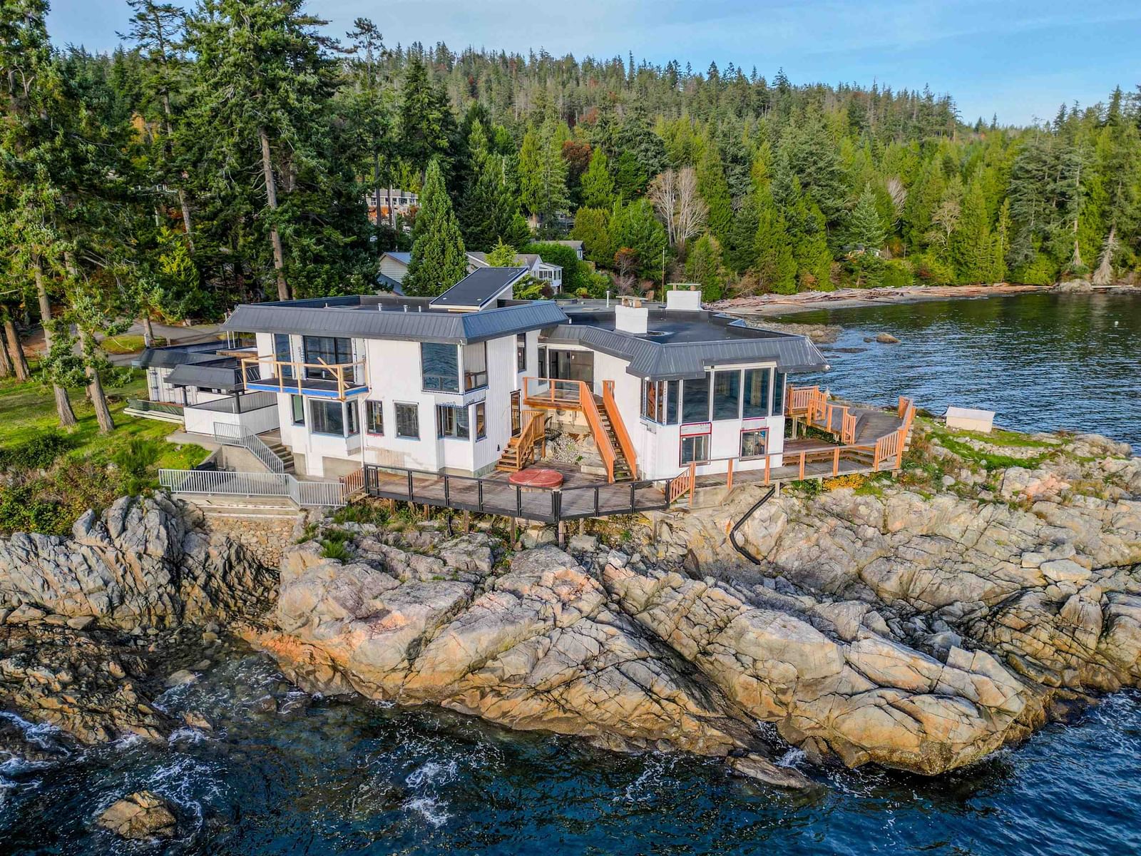 Listing Image 6