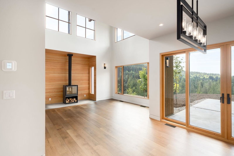 865 Forster Lane