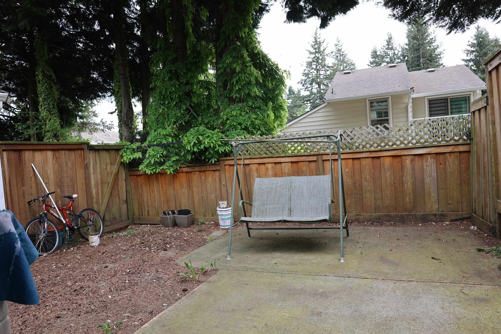 Listing Image 16