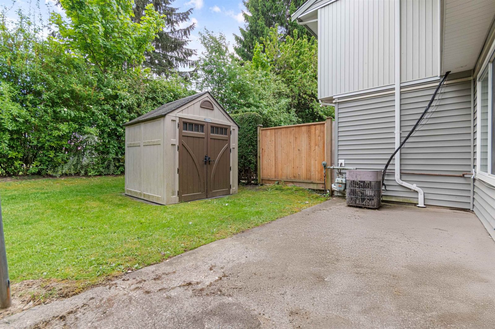 Listing Image 24