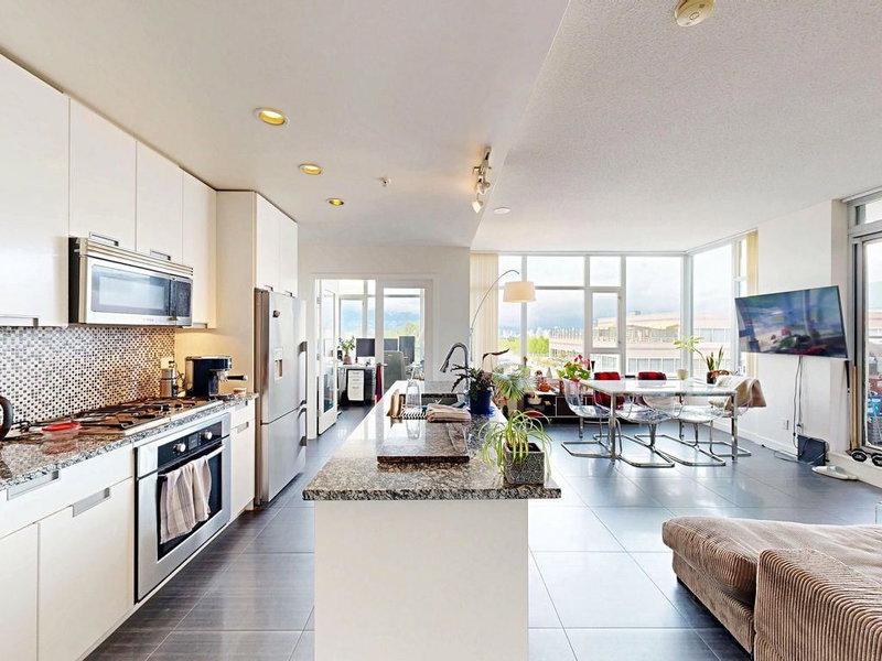 2080 Broadway W #865, Vancouver, British Columbia