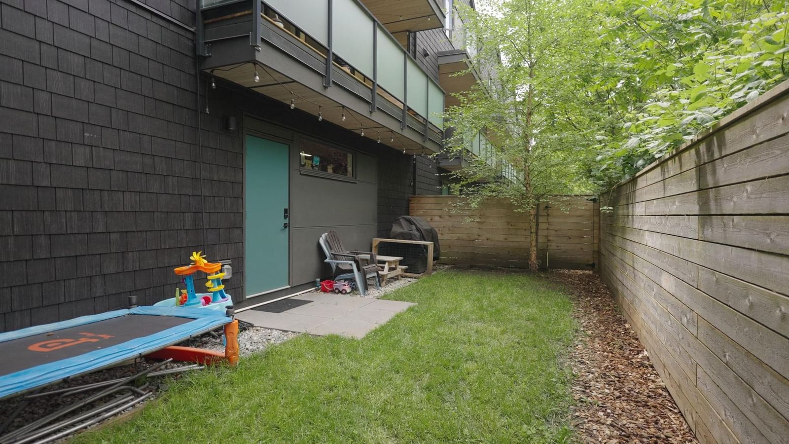 Listing Image 32