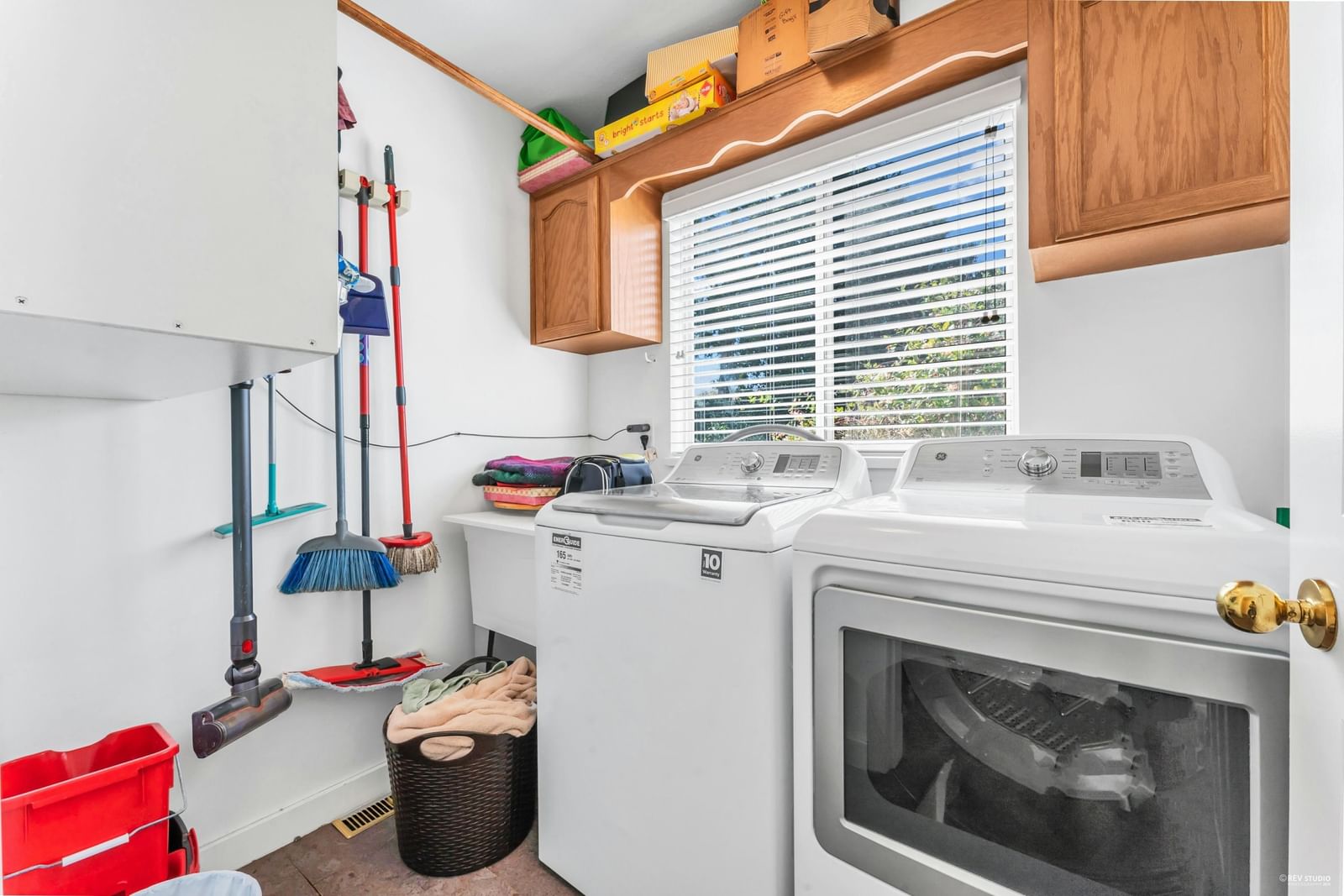 Listing Image 23