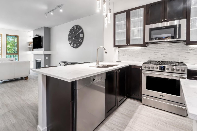 424 - 801 Klahanie Drive