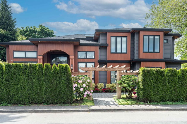 7660 Malahat Avenue