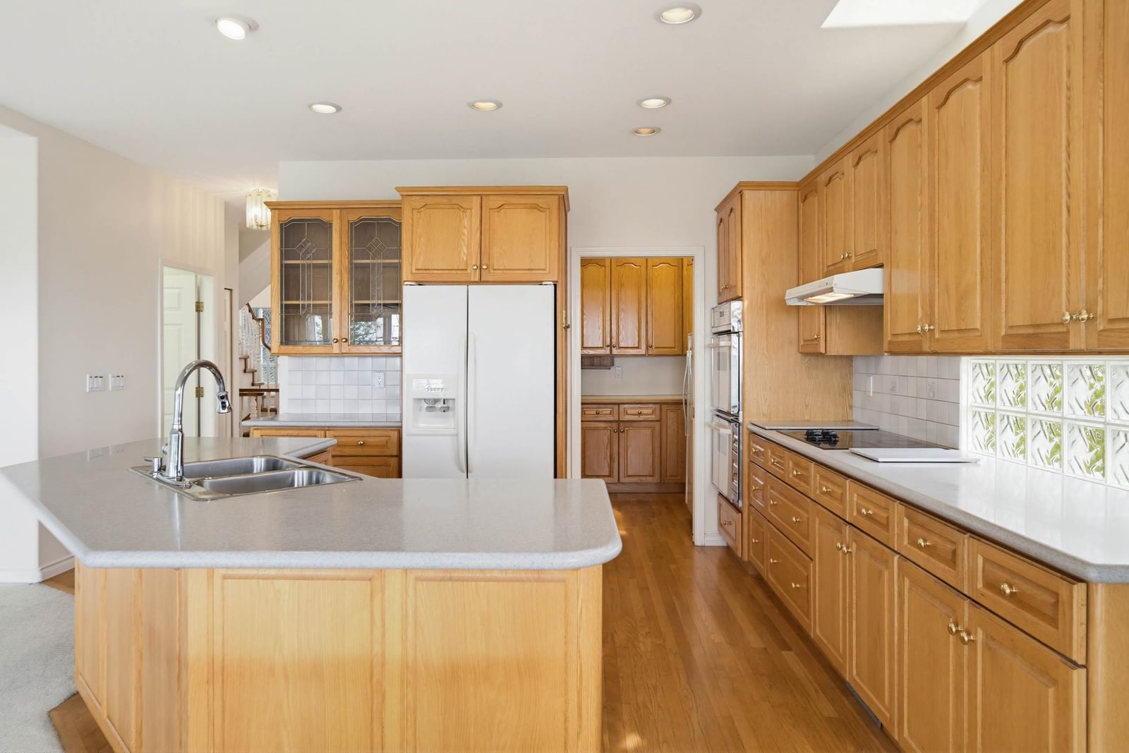 Listing Image 21