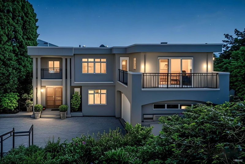 574 St. Andrews Place