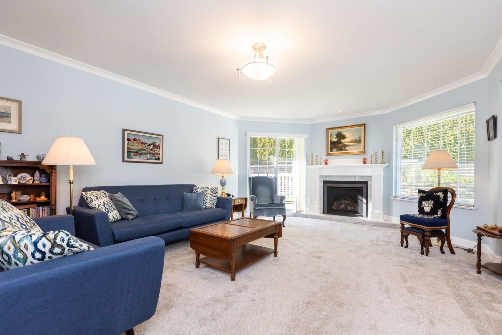 Listing Image 12