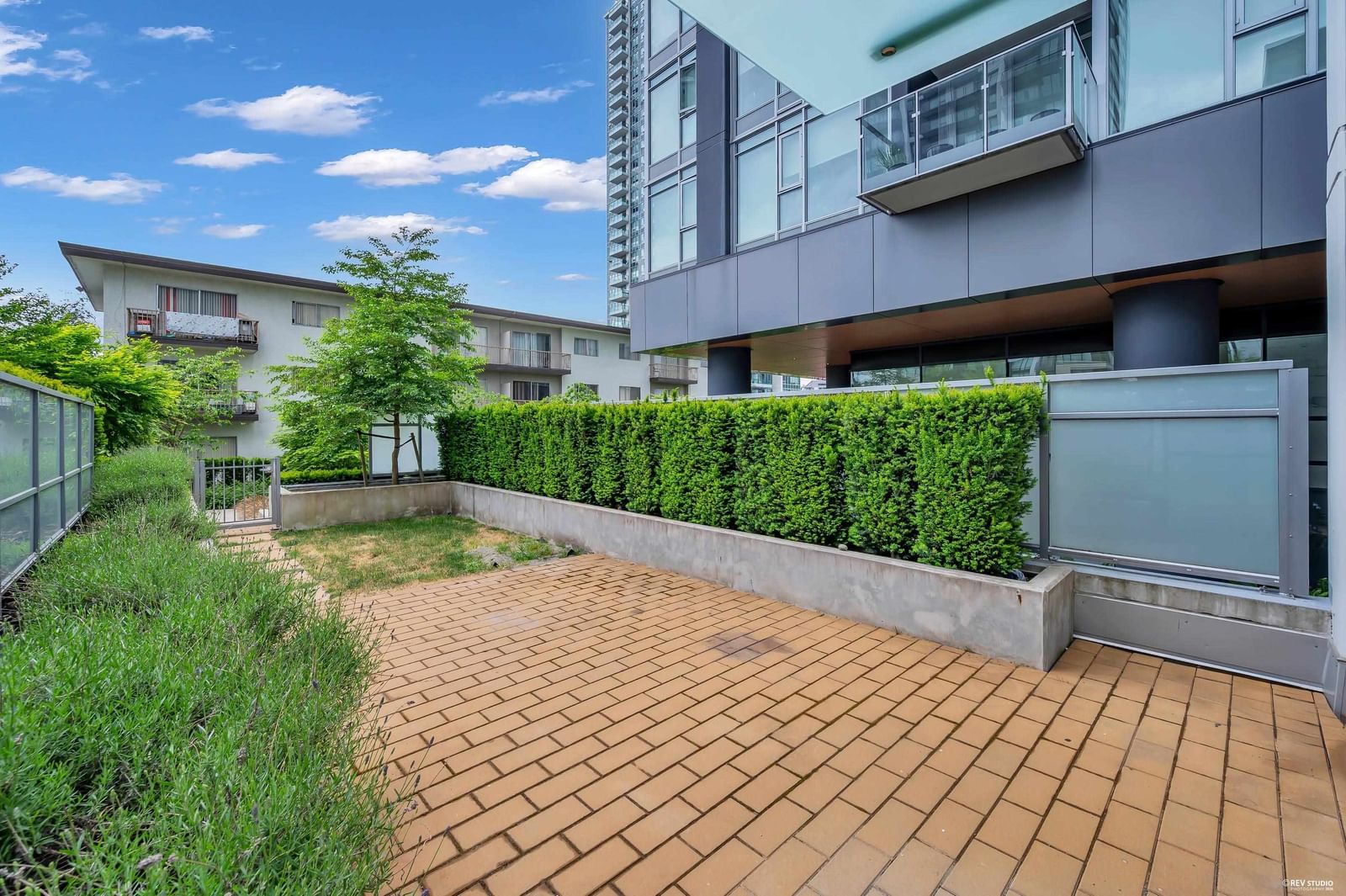 Listing Image 40