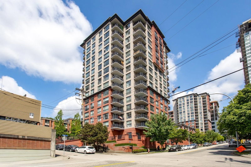 1506 - 833 Agnes Street