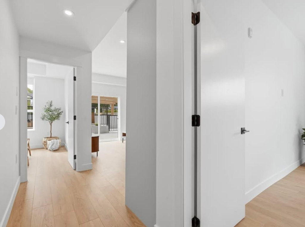 202 - 15638 24 Avenue 2