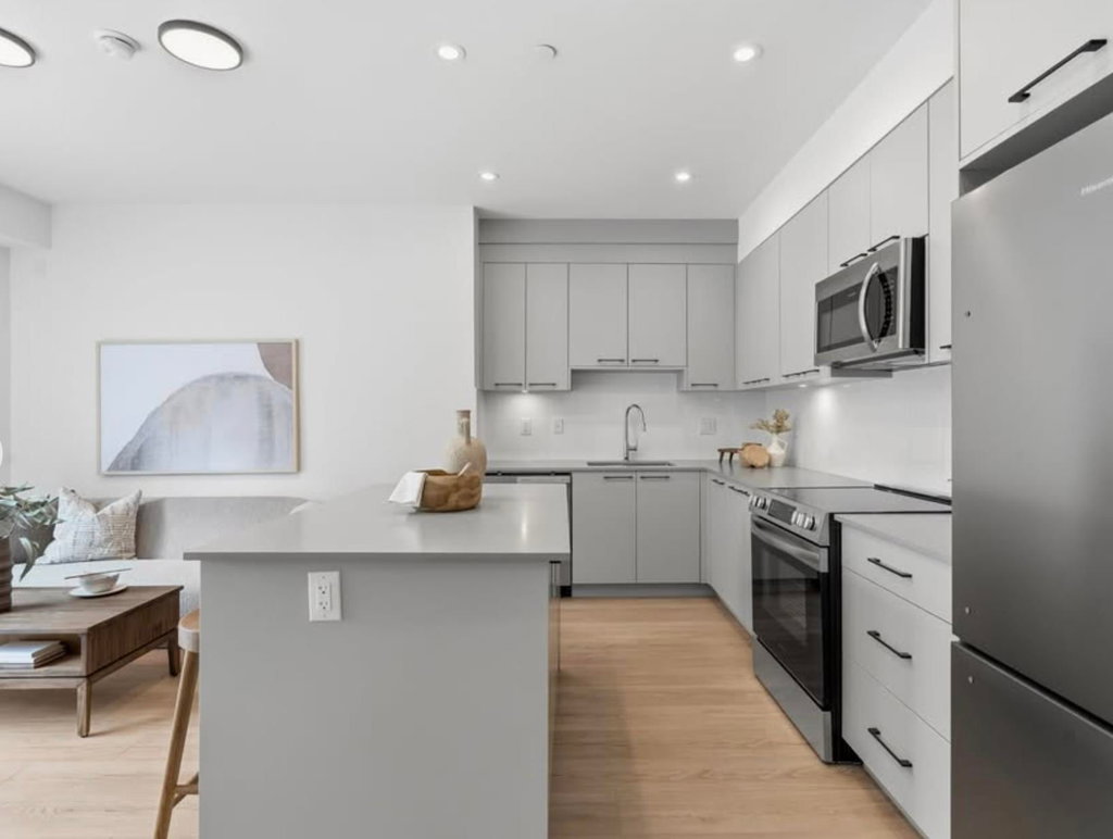 202 - 15638 24 Avenue 4
