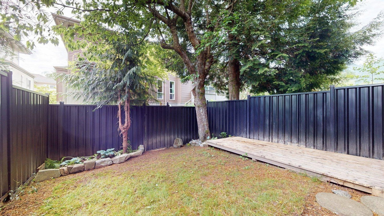 Listing Image 32
