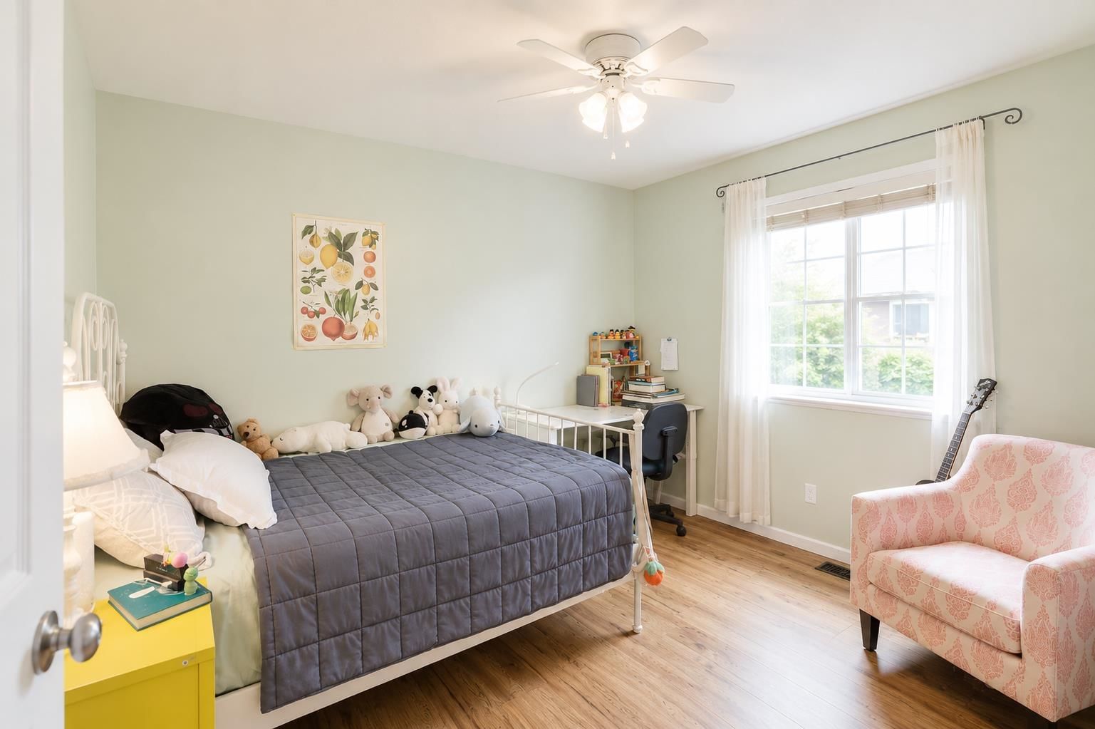 Listing Image 15