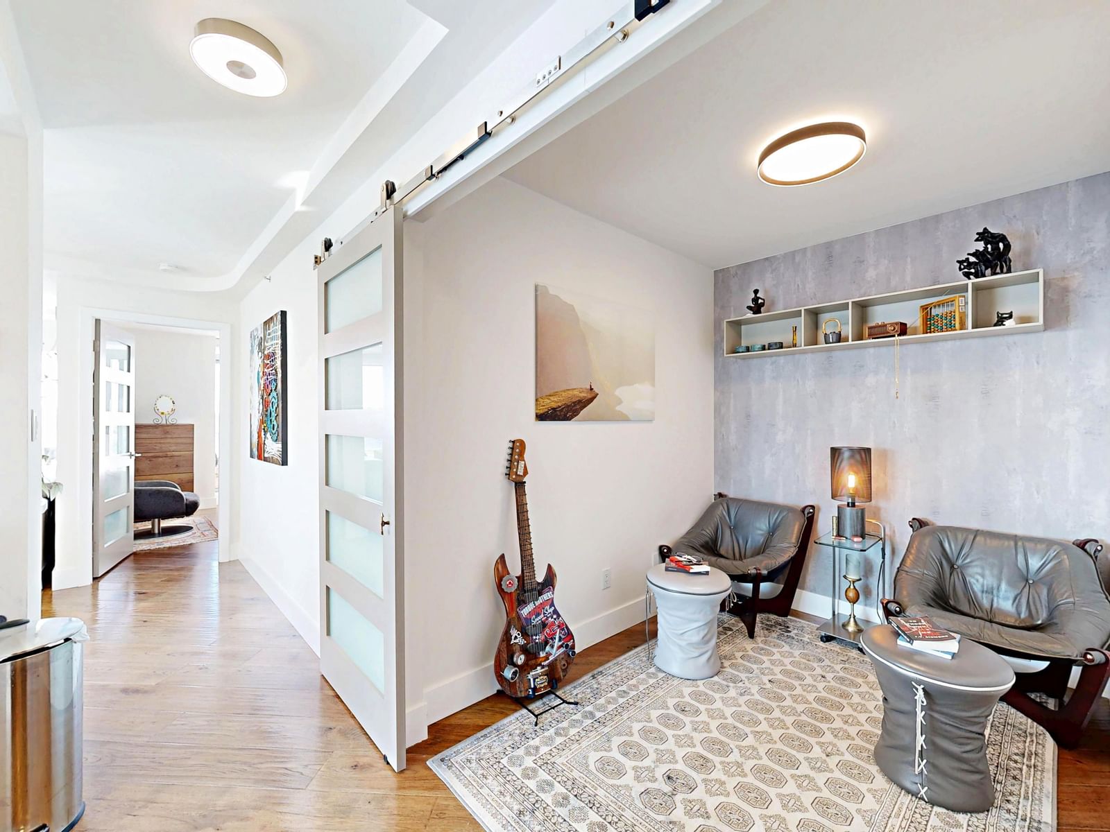 Listing Image 15