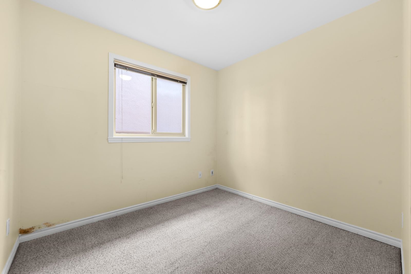 Listing Image 38