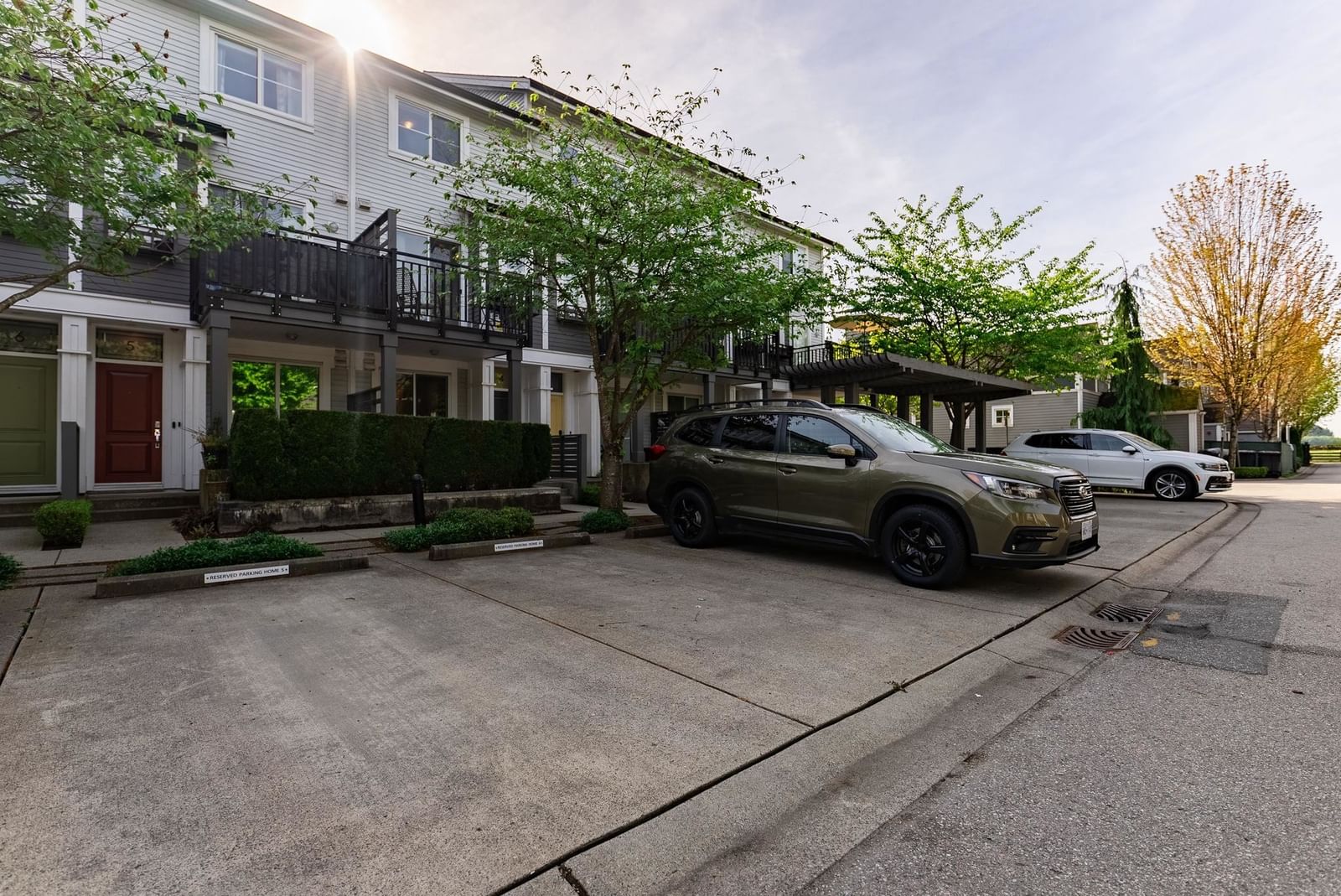Listing Image 23