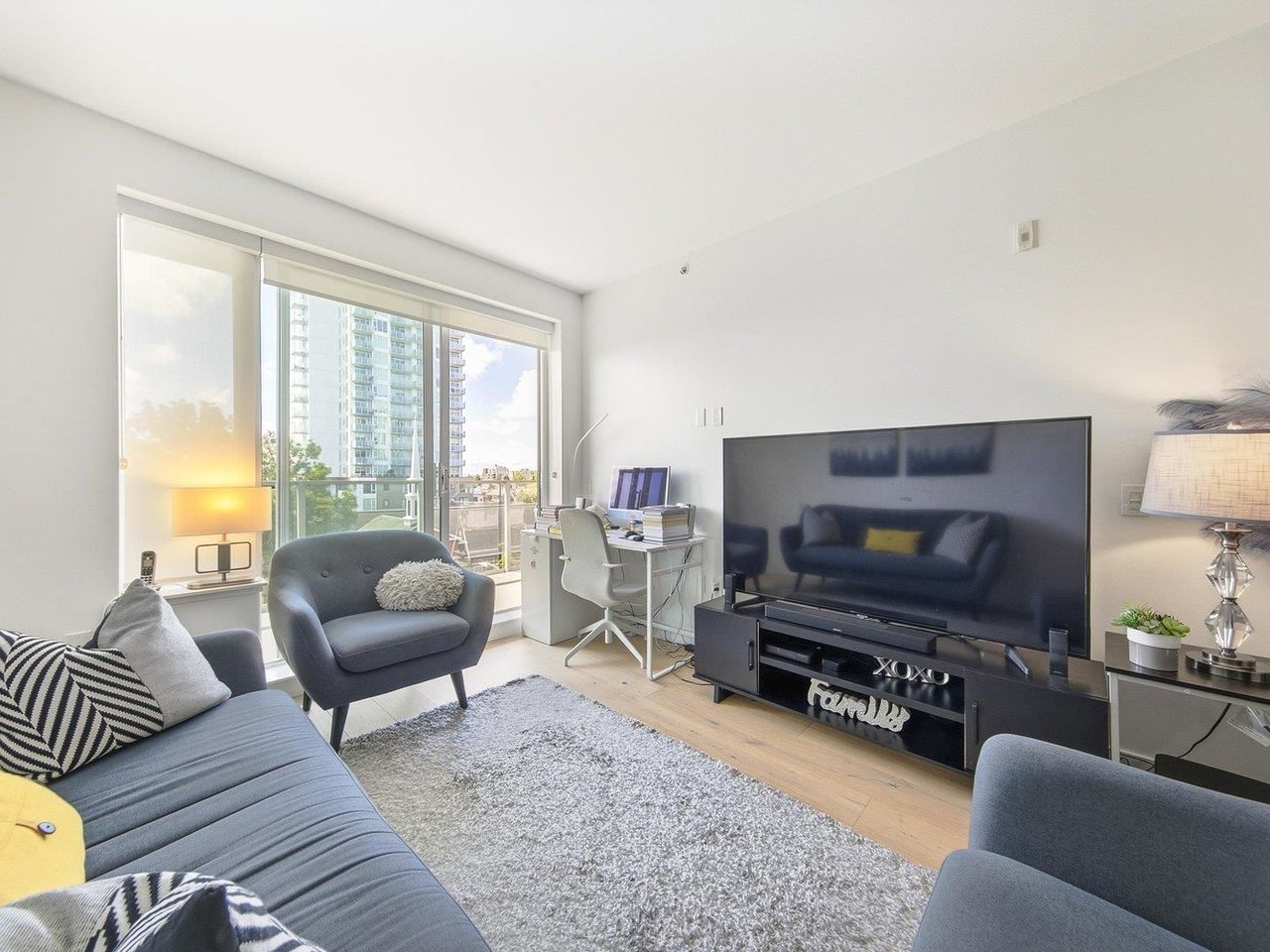 Listing Image 9