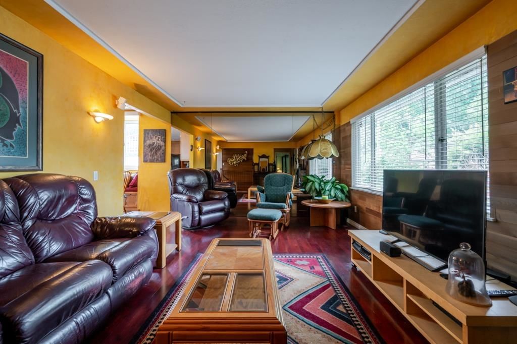 Listing Image 33