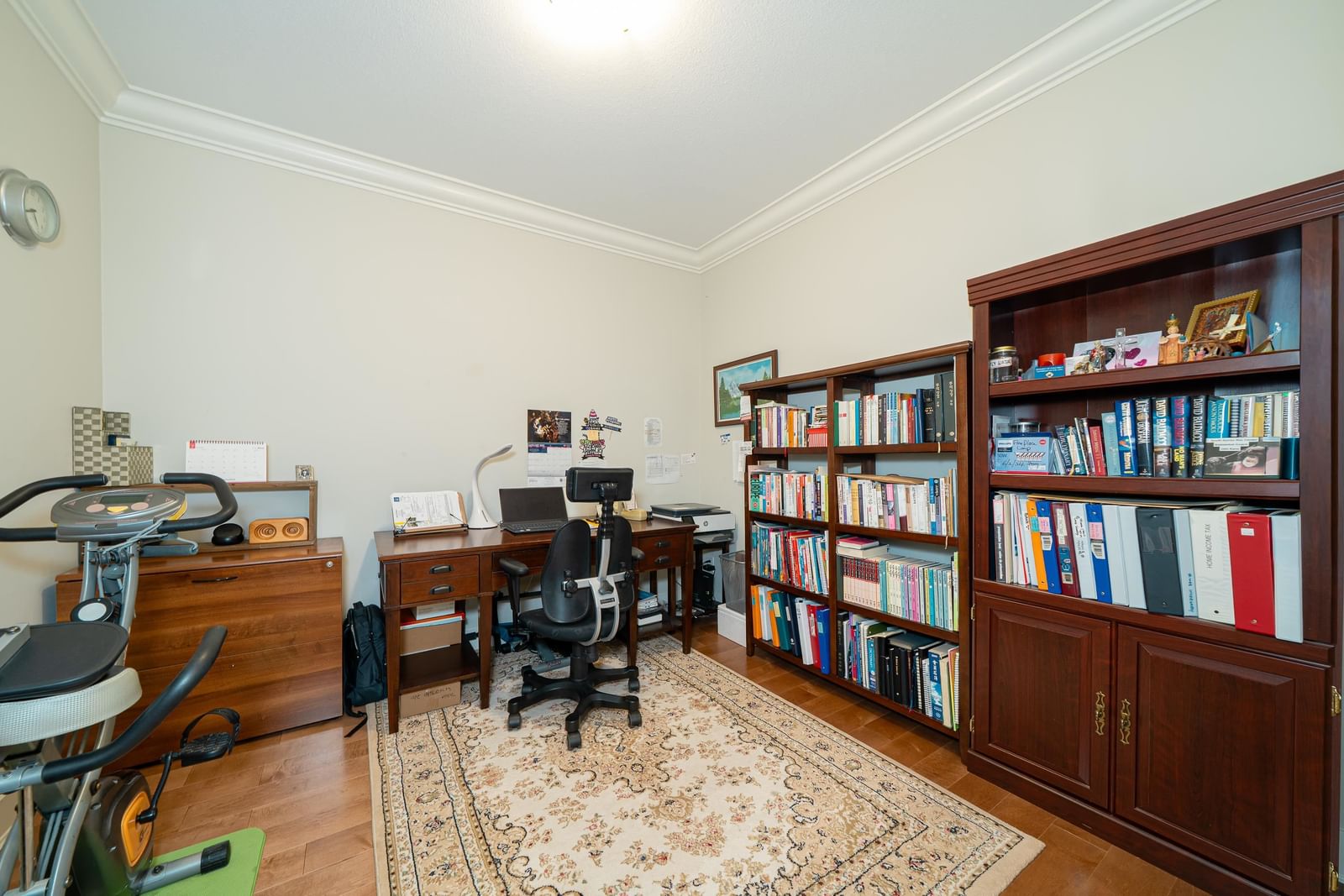 Listing Image 11