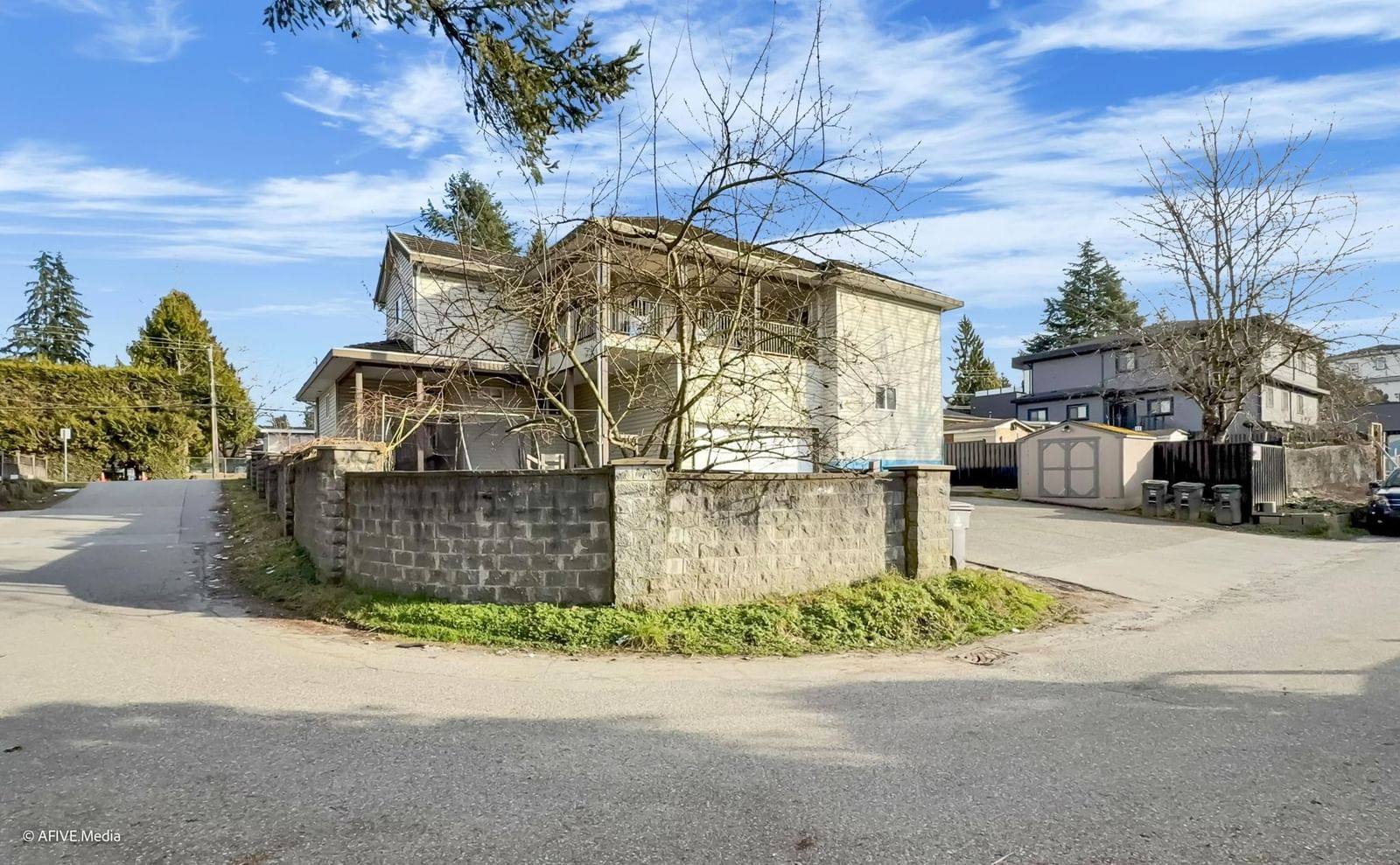 Listing Image 33