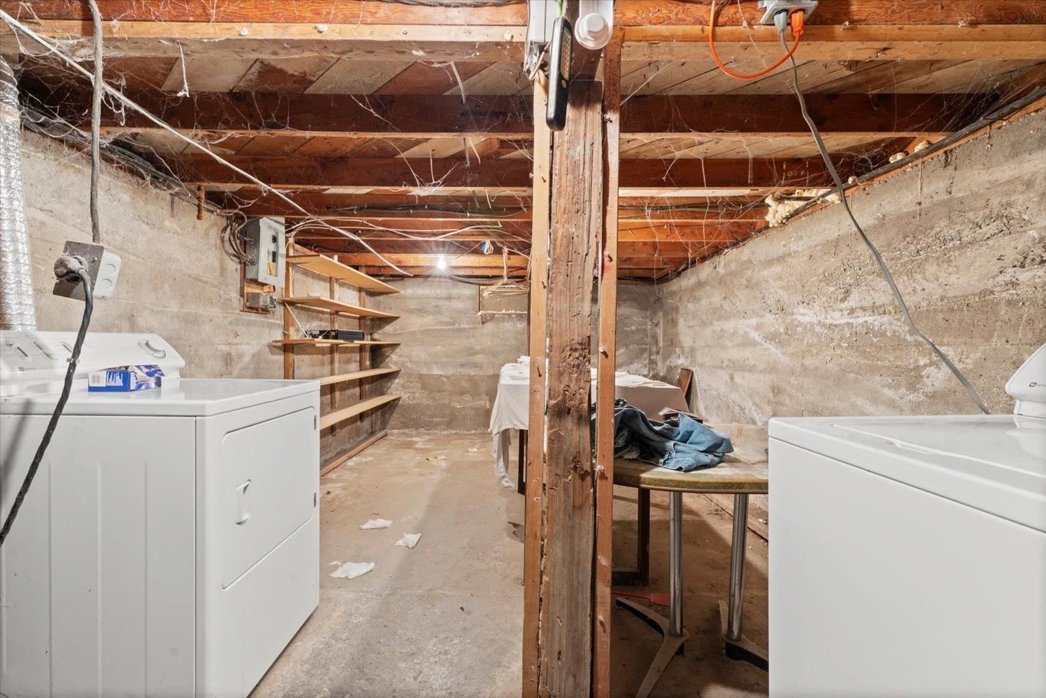 Listing Image 20