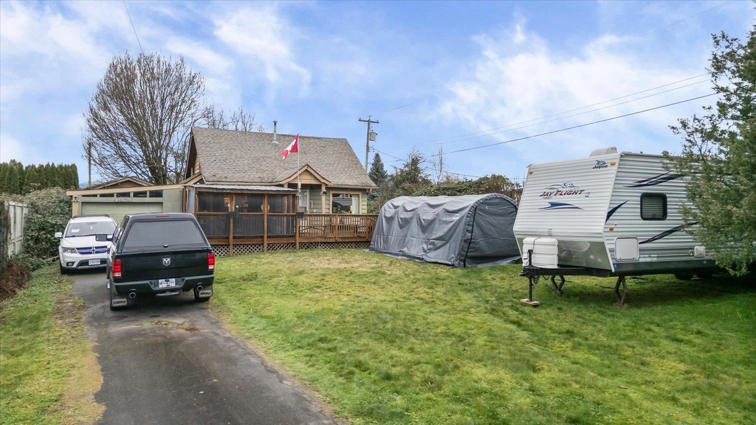 Listing Image 5