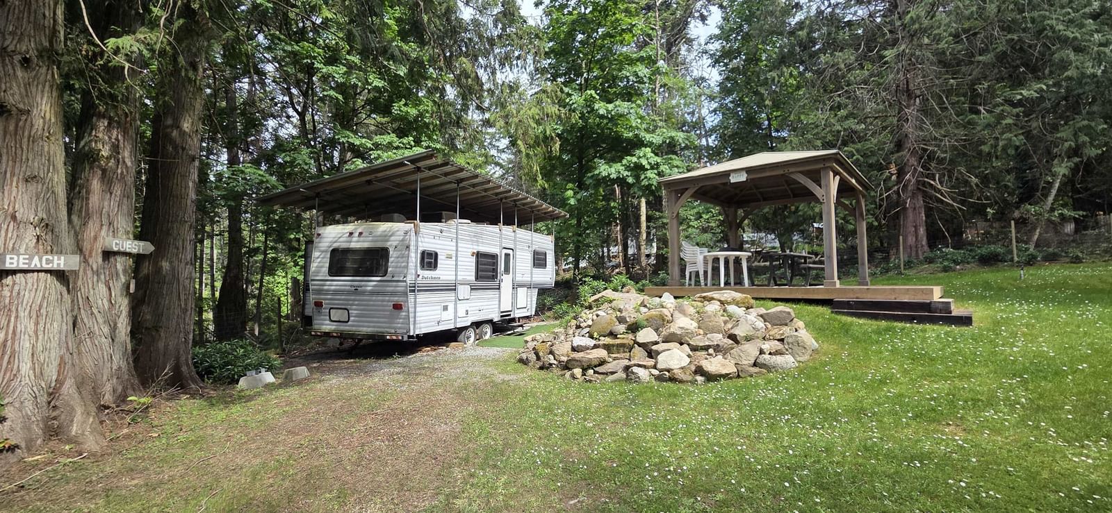 Listing Image 5