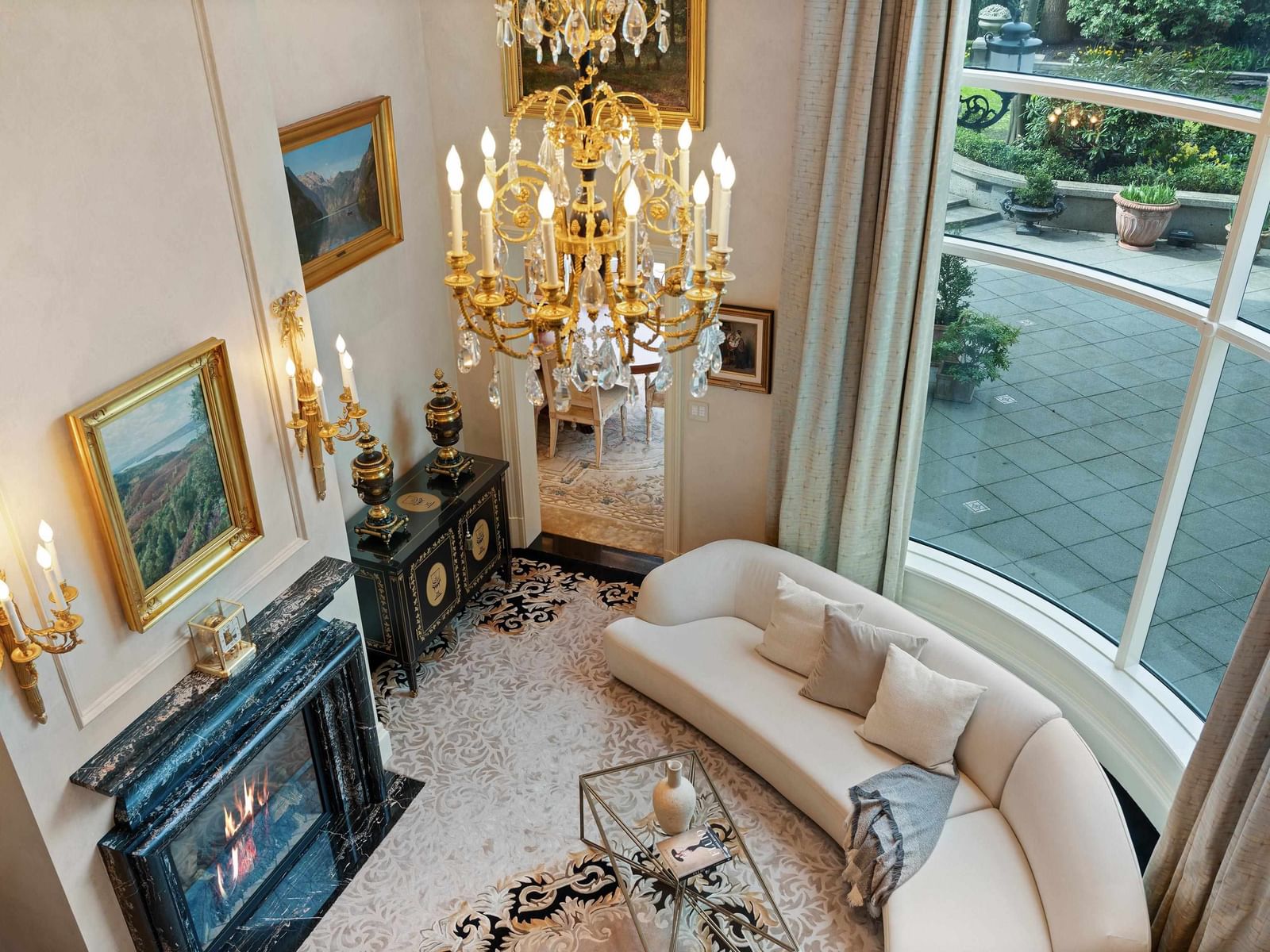 Listing Image 6