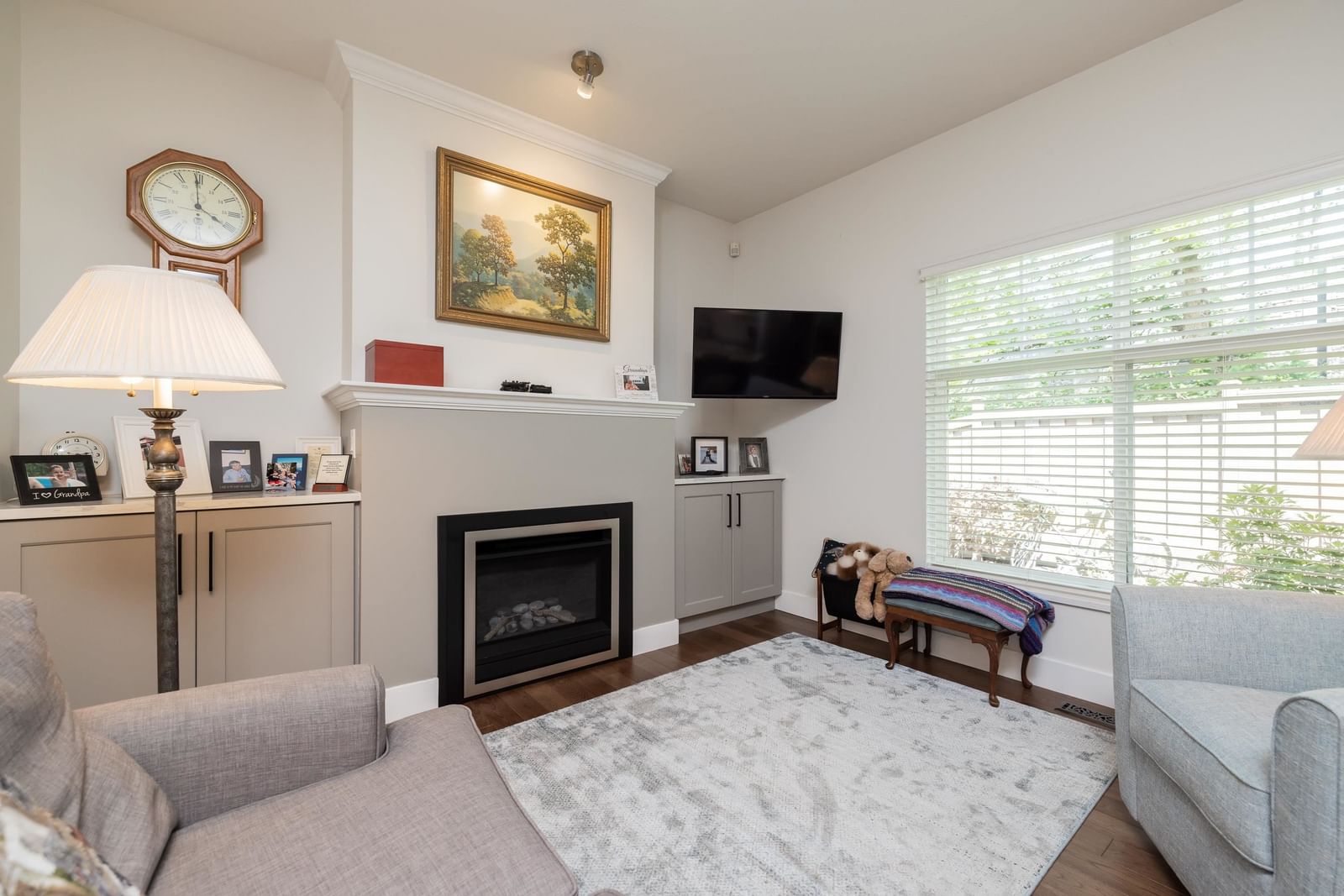 Listing Image 17