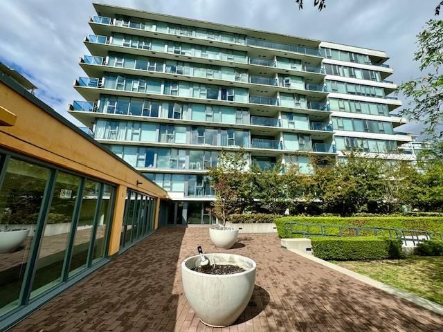 609 - 7117 Elmbridge Way