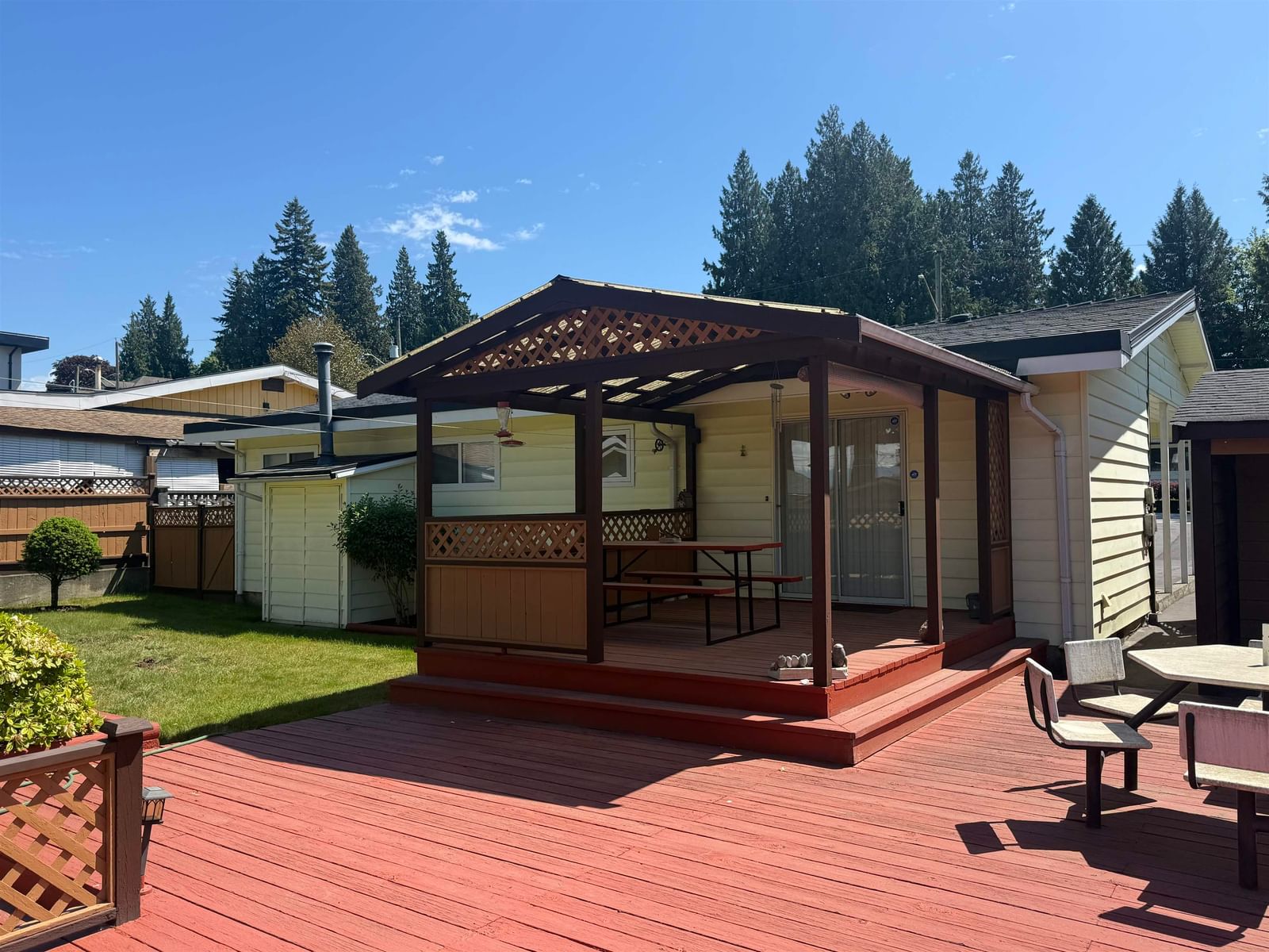 Listing Image 6