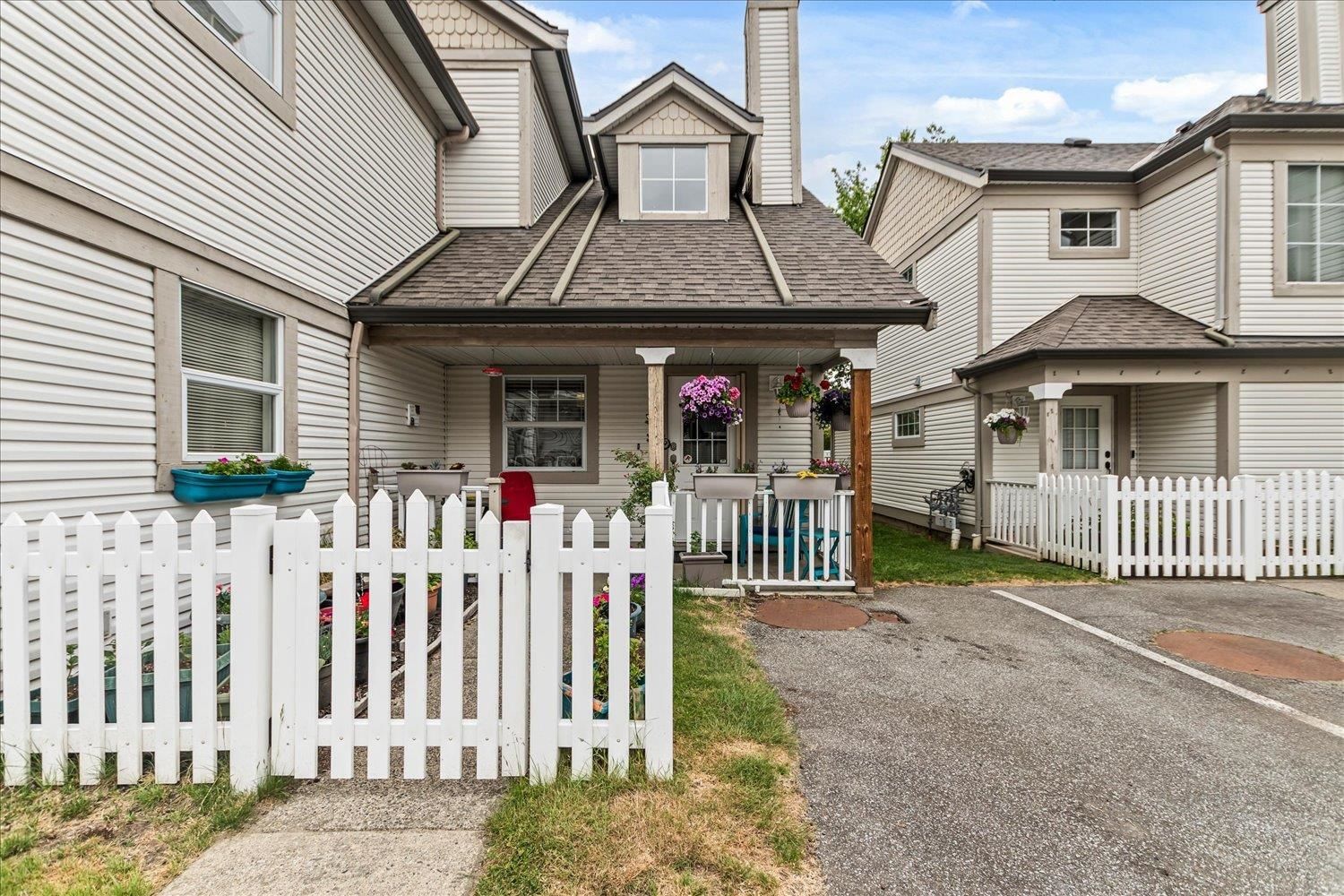 Listing Image 5