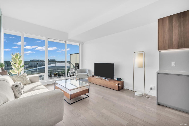 1003 - 6622 Pearson Way