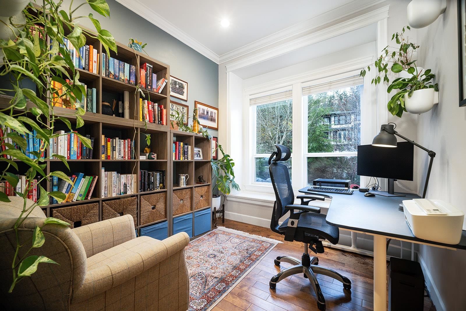 Listing Image 11