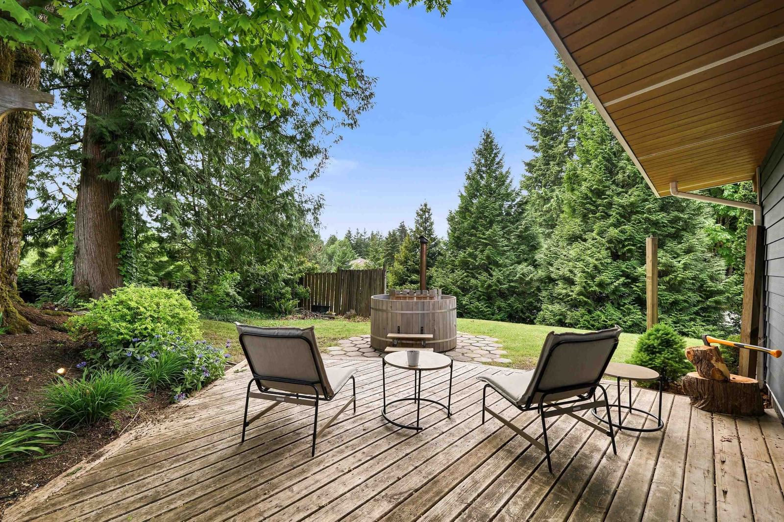 Listing Image 14