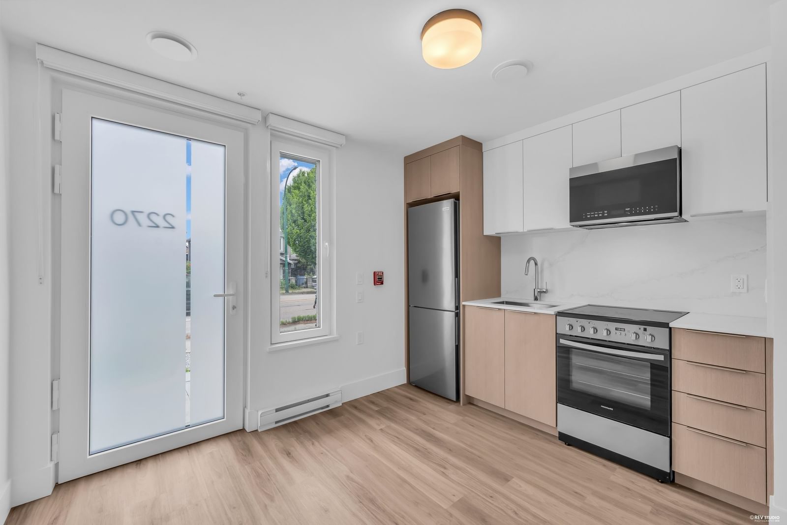 Listing Image 22